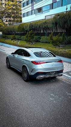 MERCEDES-BENZ GLC 300 2.0 MHEV AMG LINE COUPÉ 4MATIC 9G-TRONIC MERCEDES-BENZ GLC 300 2.0 MHEV AMG LINE COUPÉ 4MATIC 9G-TRONIC